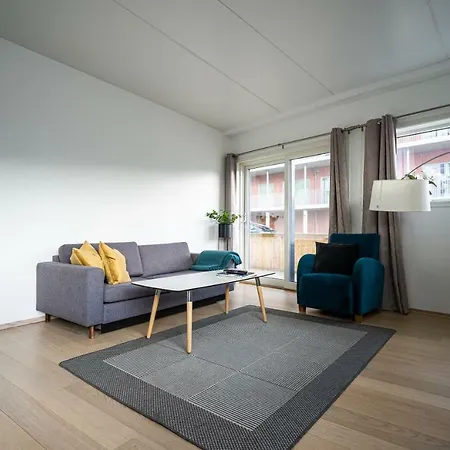 Nordic Host - The Crimson Retreat Apartment *
